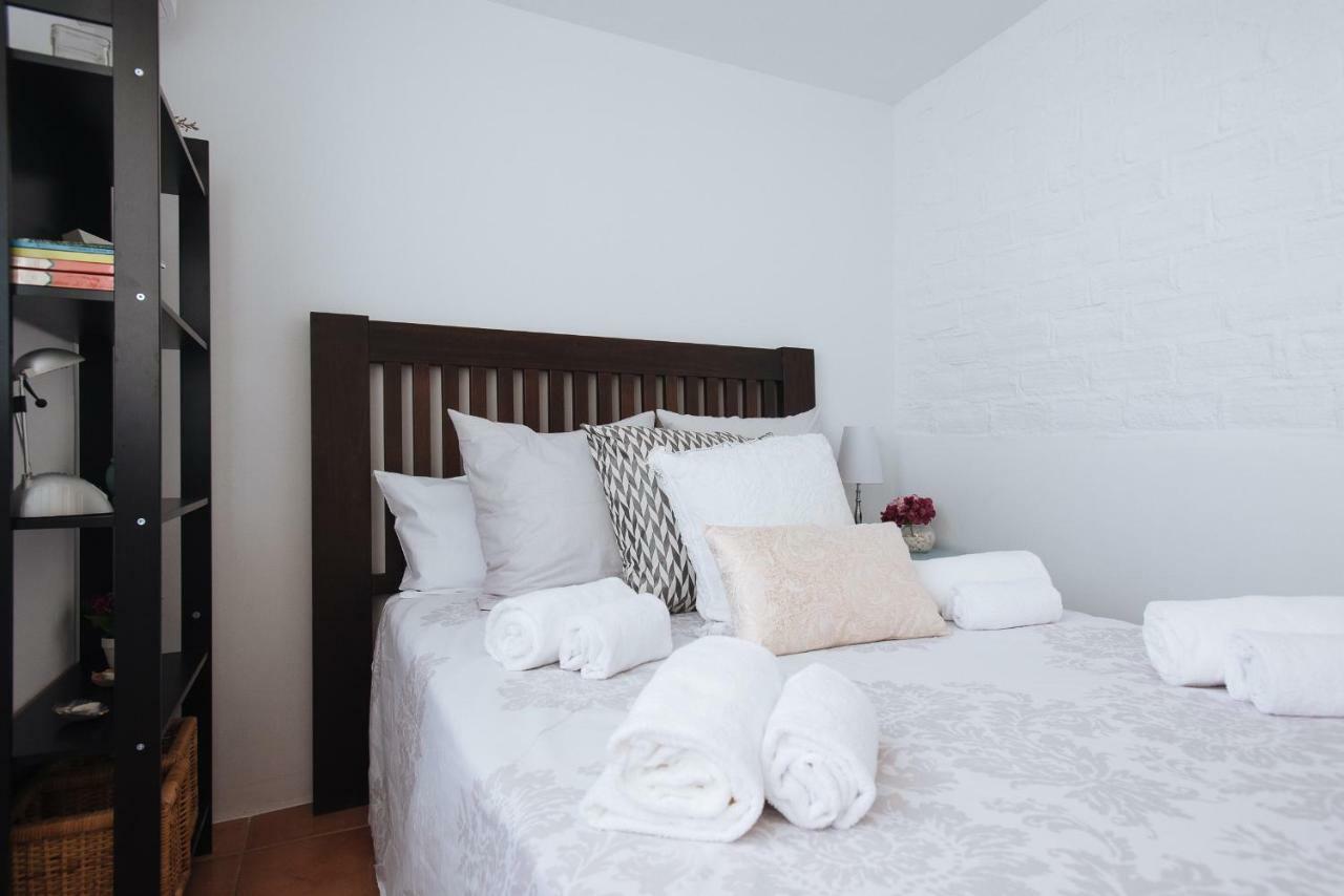 Apartament Cozy Attic With Terrace- 1Bd 1Bth- San Vicente Sewilla Zewnętrze zdjęcie