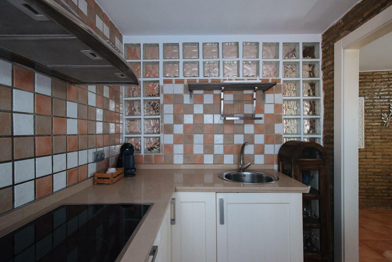 Apartament Cozy Attic With Terrace- 1Bd 1Bth- San Vicente Sewilla Zewnętrze zdjęcie